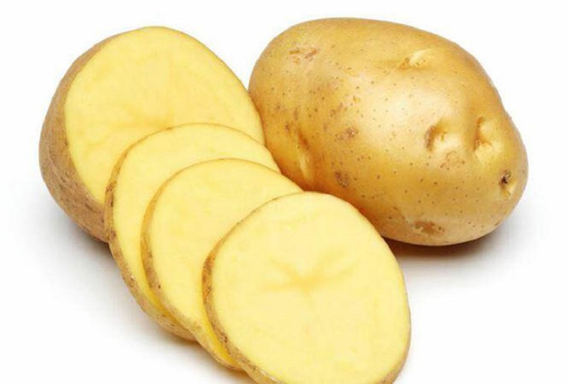 Sử dụng khoai tây và bột yến mạch