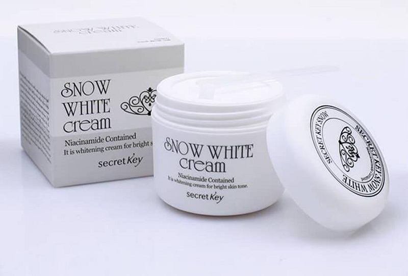 Kem dưỡng trắng da body giá bình dân Snow White Cream