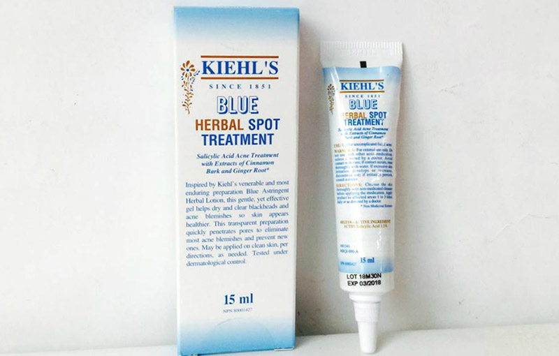 Kiehl’s Blue Herbal Spot Treatment có chứa nhiều hoạt chất giúp đẩy lùi mụn