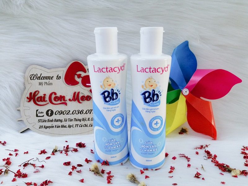 Sữa tắm Lactacyd là sản phẩm dành cho trẻ sơ sinh đến từ thương hiệu nổi tiếng Sanofi – Aventis
